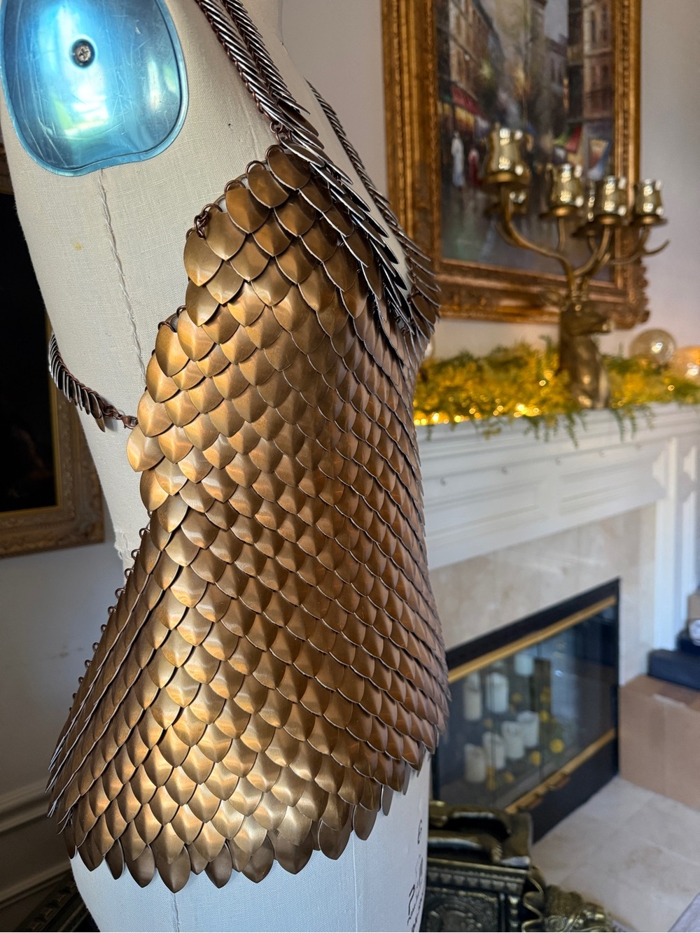 Handcrafted Top Anodized Bronze Scale Maile Crossback Armour - Picture 8 of 12